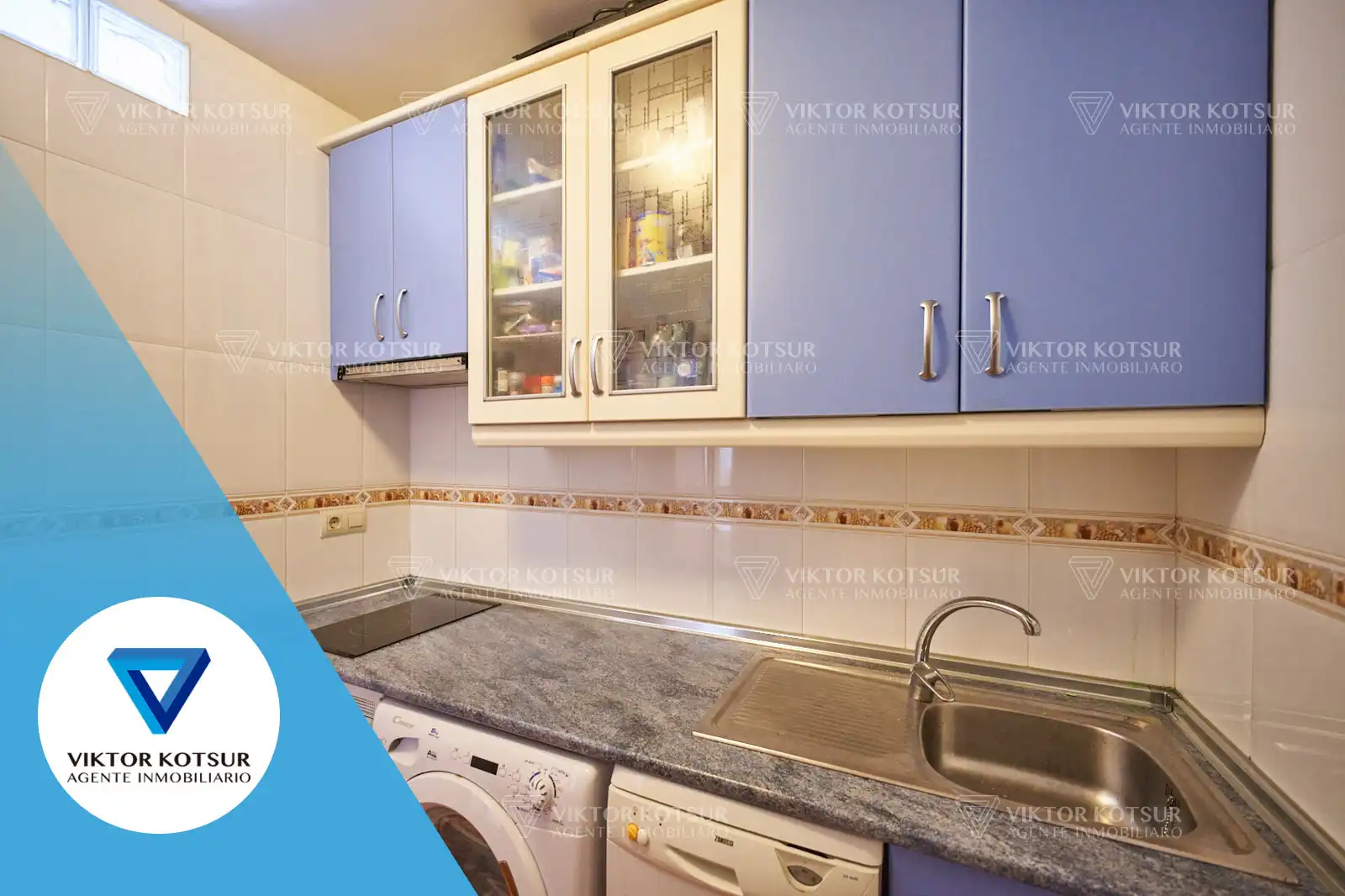 Kitchen of Apartments for sale in Roquetas de Mar  with Air Conditioner, Alarm and Community pool