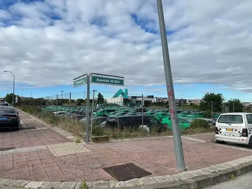 Aparcament de Terreny industrial en venda en Alcorcón