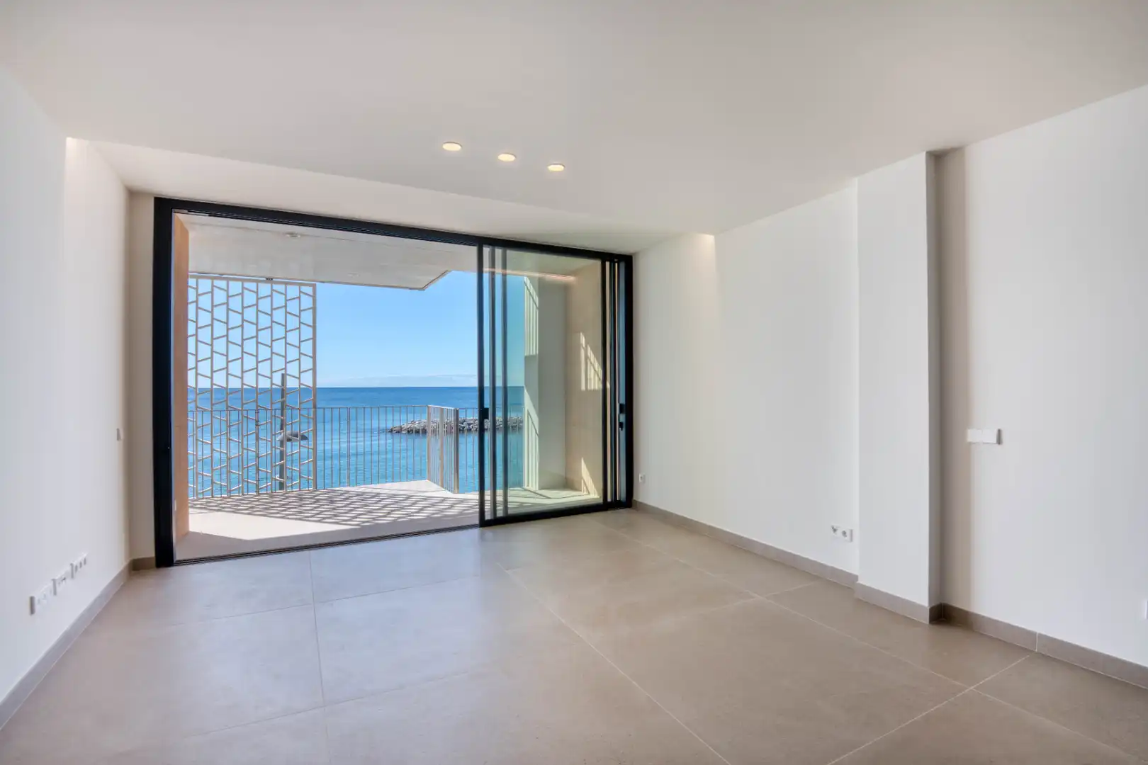 Apartament d'obra nova amb ascensor en venda a Passeig de Josep Mundet 50, imagen 2