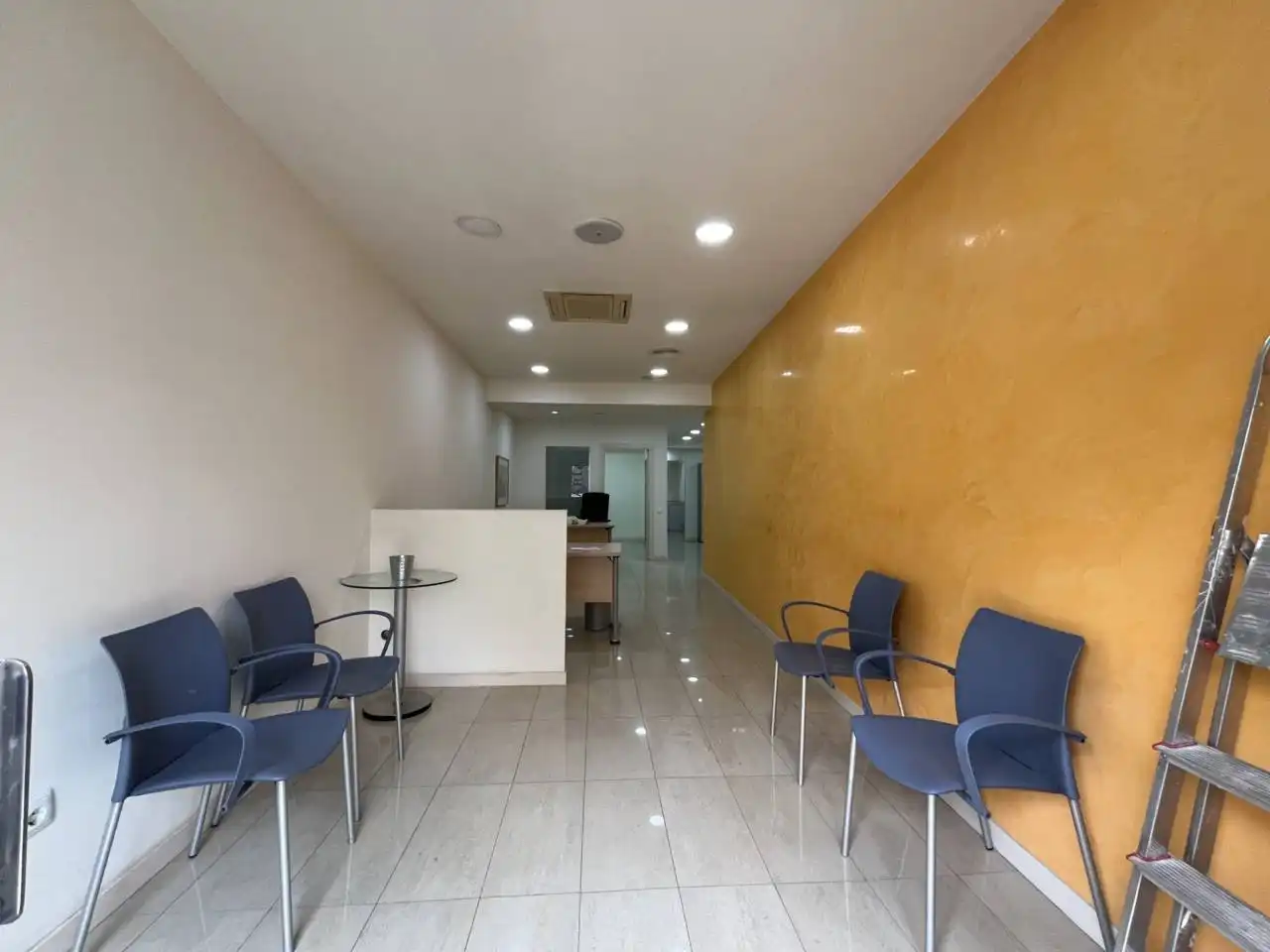 Oficina de alquiler en Esplugues de Llobregat con Aire acondicionado, Calefacción y Alarma