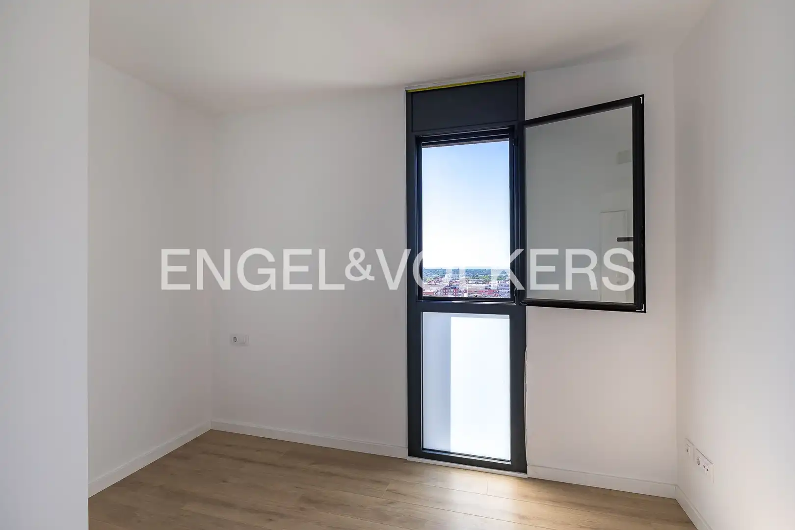 Bedroom of Flat for sale in Castelldefels  with Air Conditioner, Heating and Parquet flooring