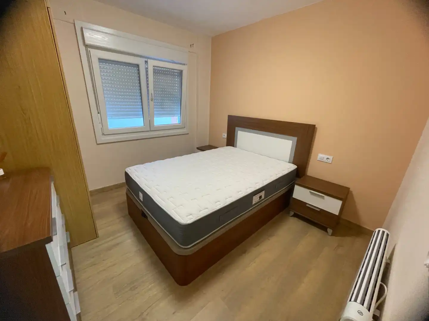 Bedroom of Flat for rent in Vigo   with Heating, Parquet flooring and Storage room