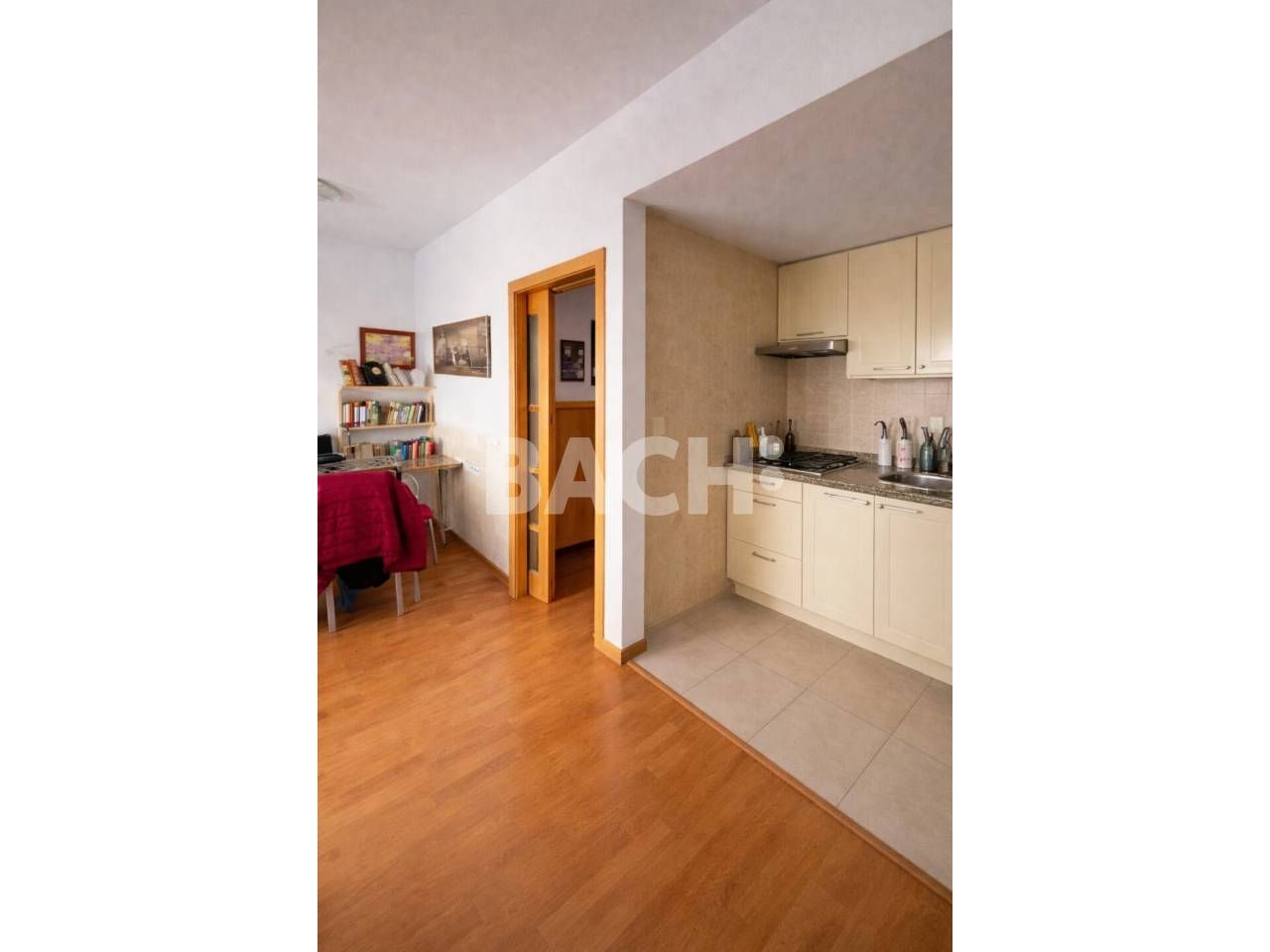 Cocina de Piso en venta en Vic con Parquet y Balcón