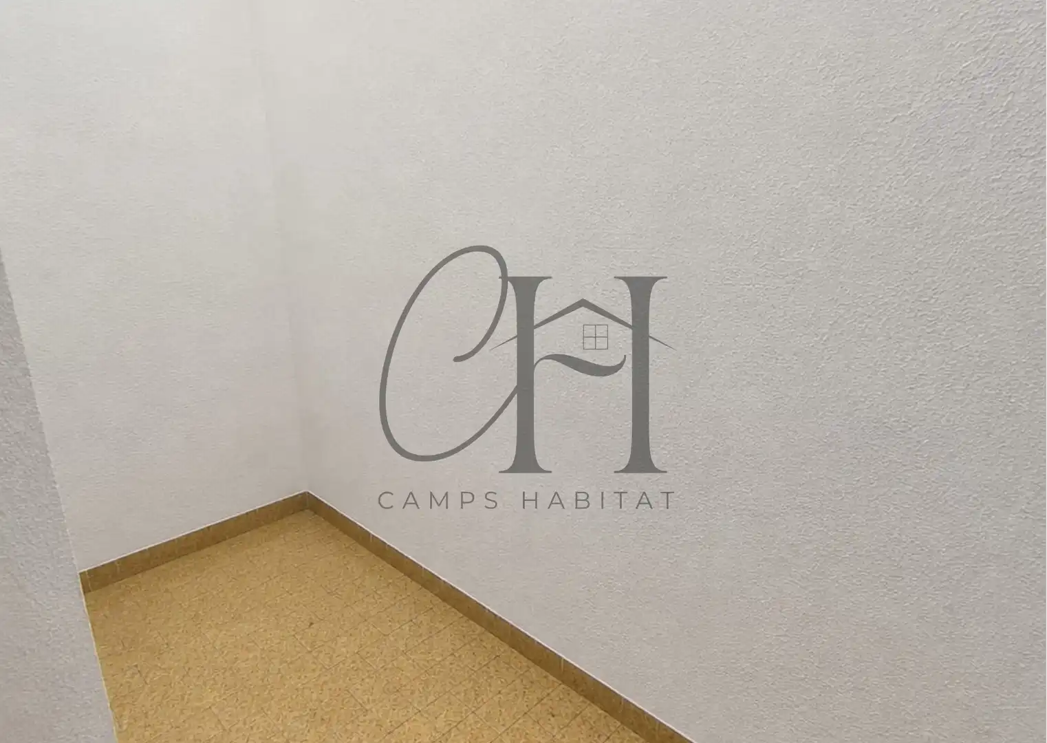 Piso en venta en Cornellà de Llobregat