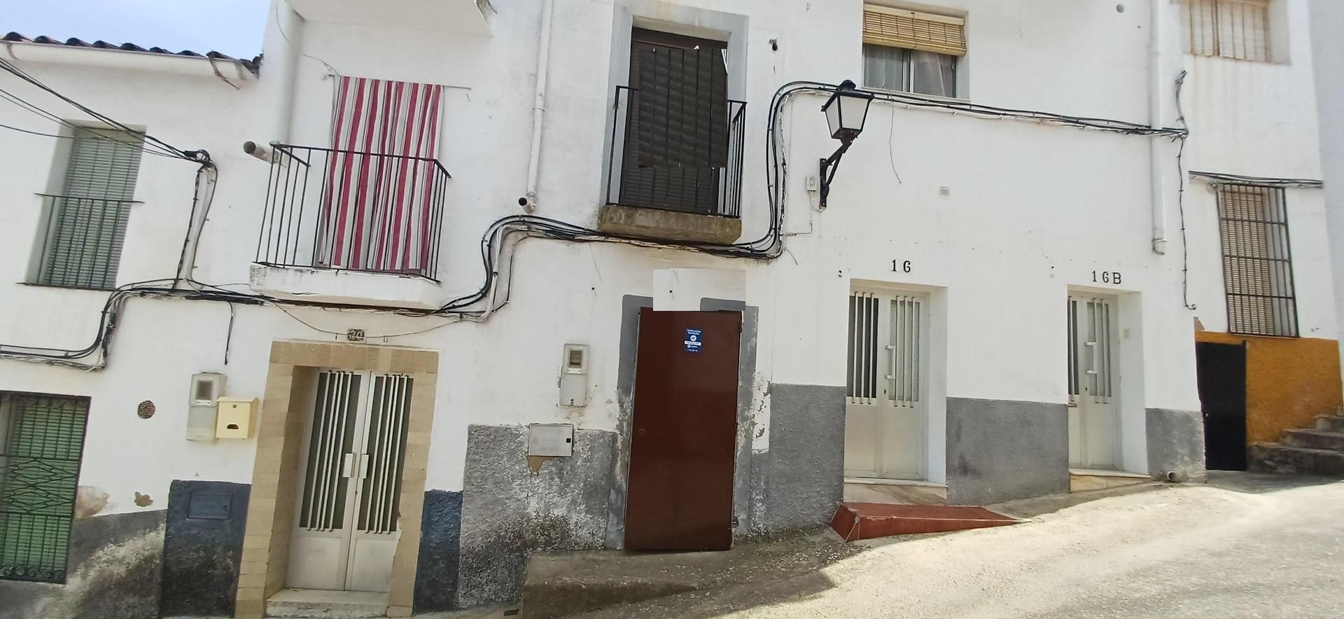 Vista exterior de Casa o xalet en venda en Alcuéscar