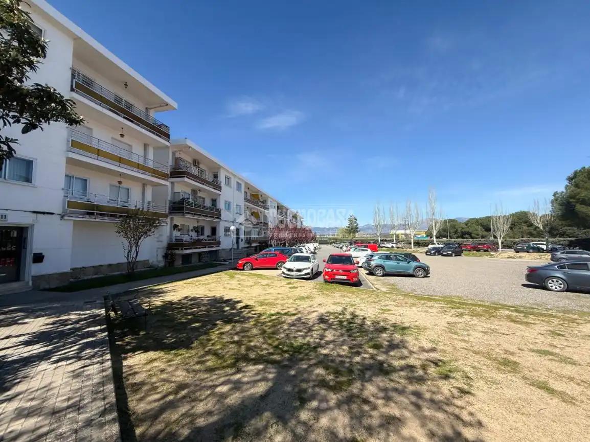 Aparcament de Pis en venda en Collado Villalba amb Calefacció, Parquet i Alarma