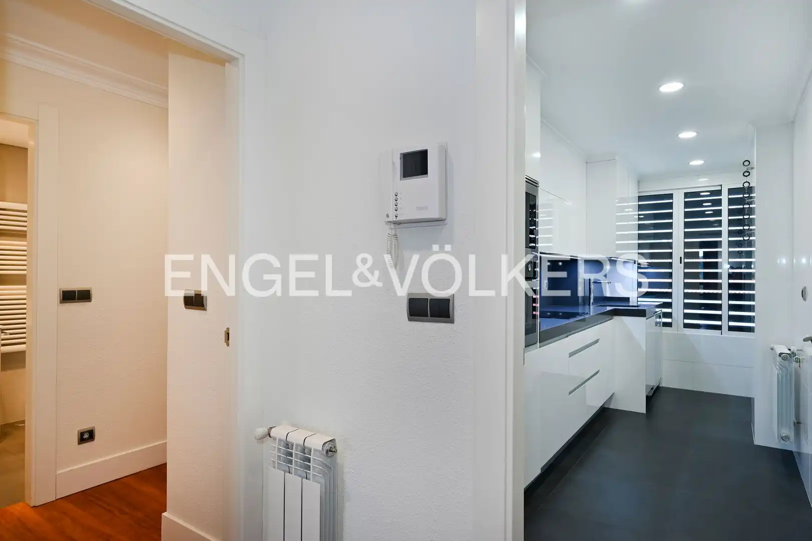 Piso en venta en Valdenoja