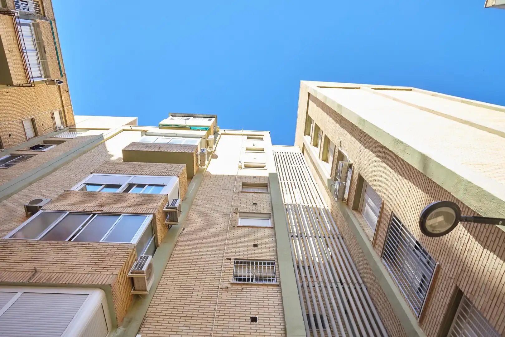 Vista exterior de Pis en venda en Jaén amb Aire condicionat