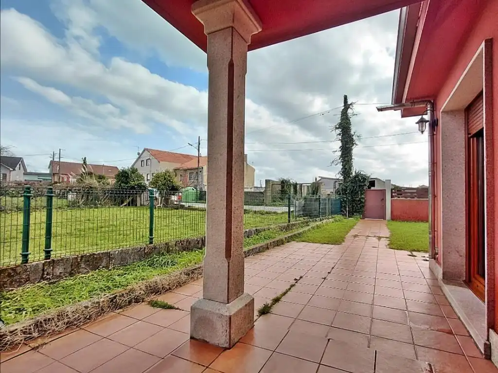 Casa o chalet en venta en Lugar Lugar Calogo, Vilanova de Arousa