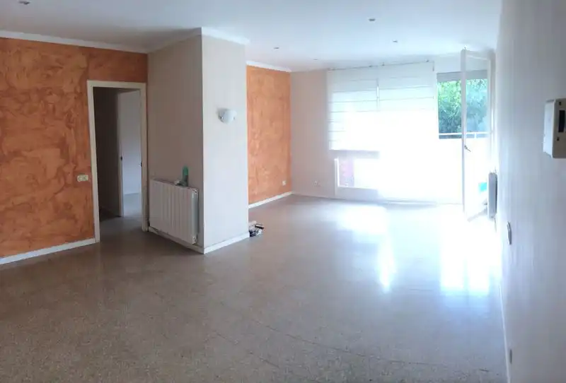 Sala de estar de Piso en venta en Sant Joan Despí con Terraza y Amueblado