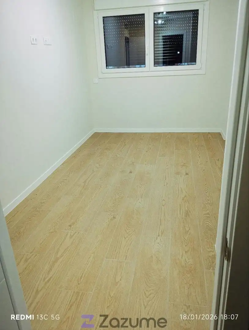 Bedroom of Flat for rent in Valencia  with Air Conditioner, Private garden and Terrace