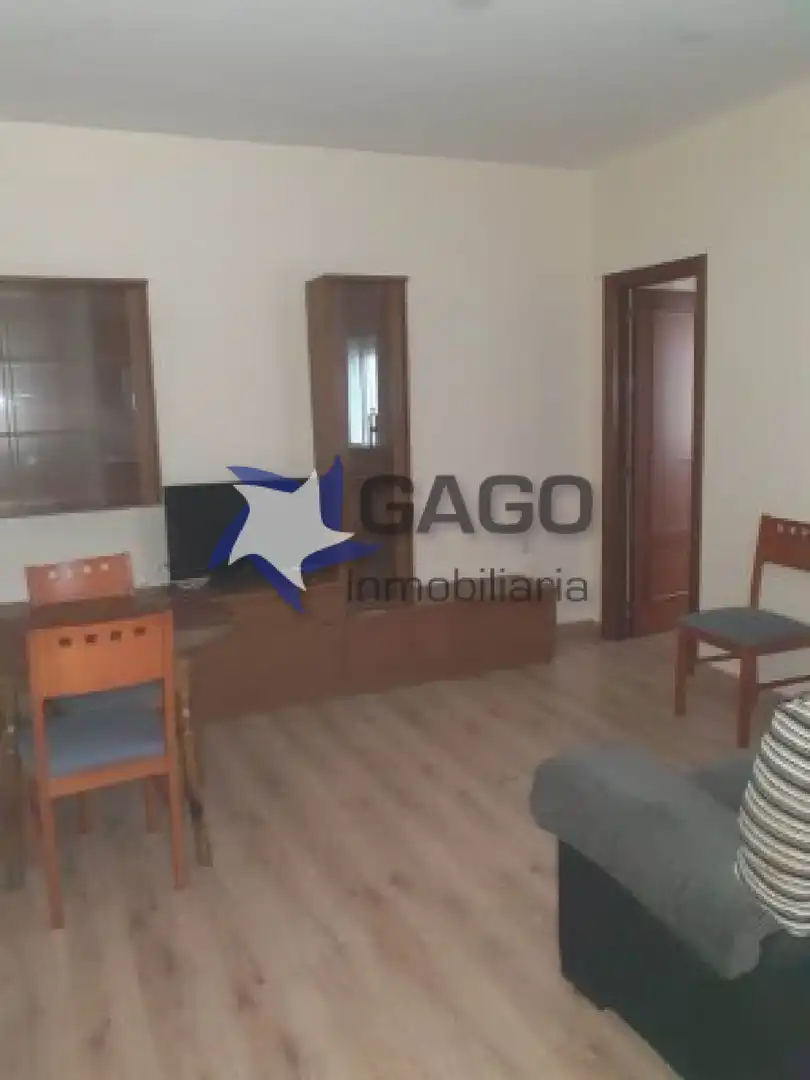Sala d'estar de Pis de lloguer en Córdoba amb Aire condicionat, Calefacció i Moblat