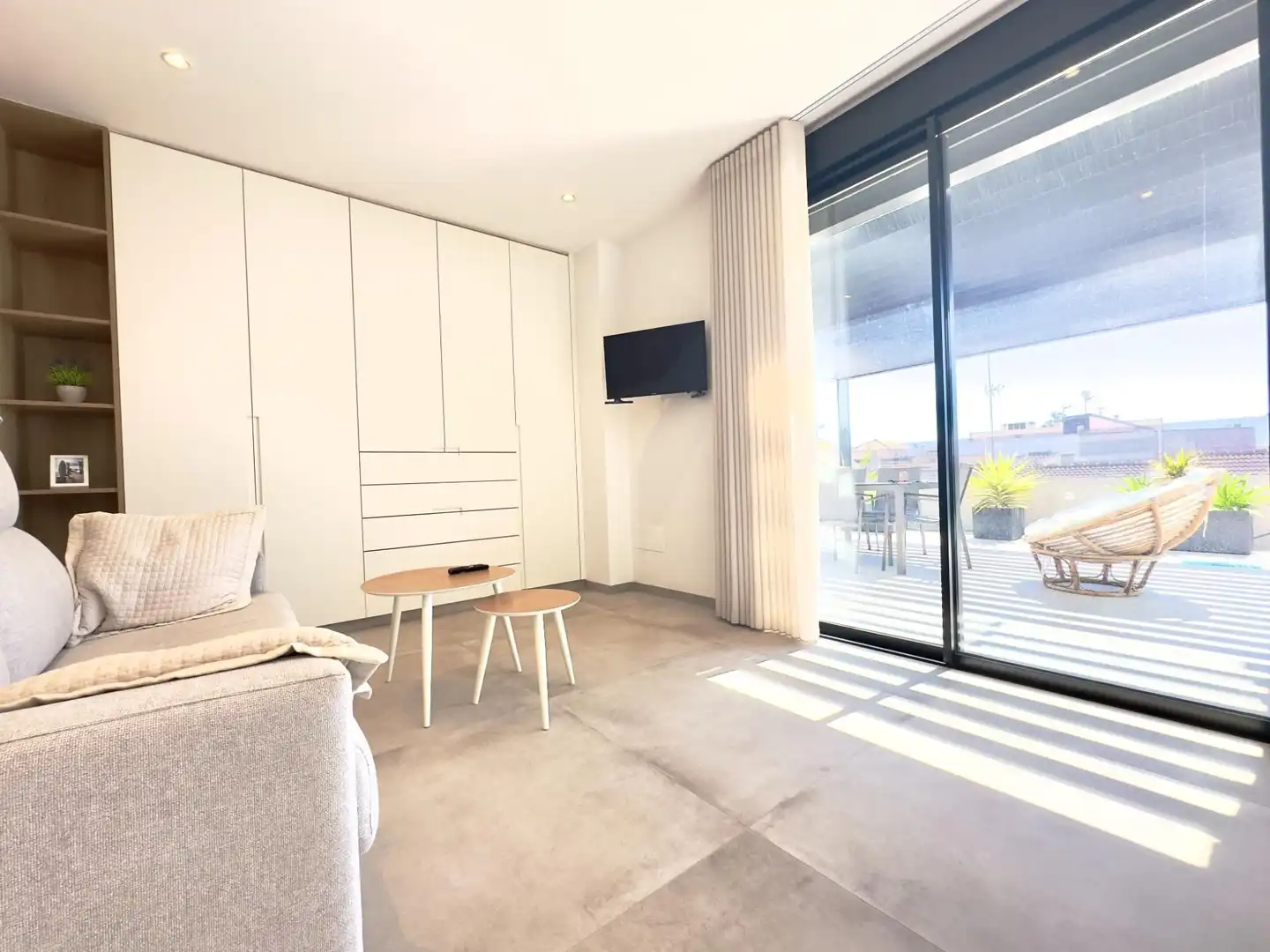 Dormitori de Apartament en venda en San Pedro del Pinatar amb Aire condicionat, Terrassa i Traster