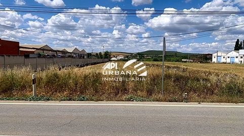 Terreno urbano  se encuentra en Carretera de Rute, , Lucena, Córdoba. Es un terreno que tiene 4665 m2 de superficie y 22,15m2 de f, immagine 3