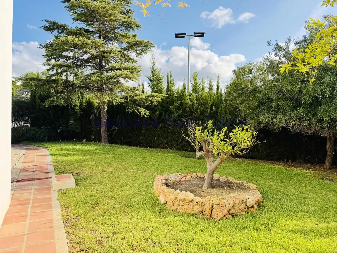 Casa pareada con piscina en venta en Urbanización La Casita Colorada, imagen 4