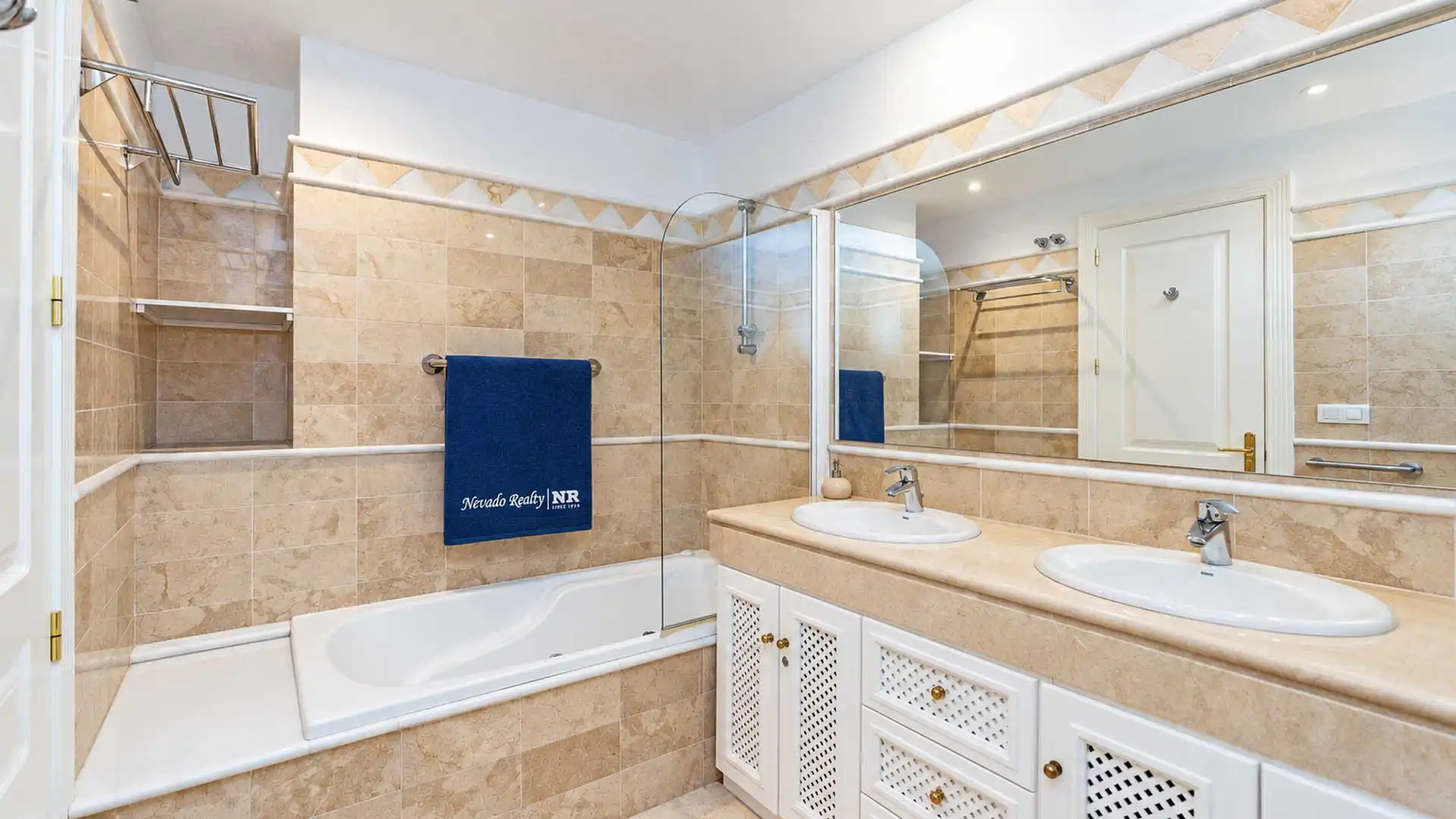 Apartamento con piscina en venta en Río Real - Los Monteros, imagen 14