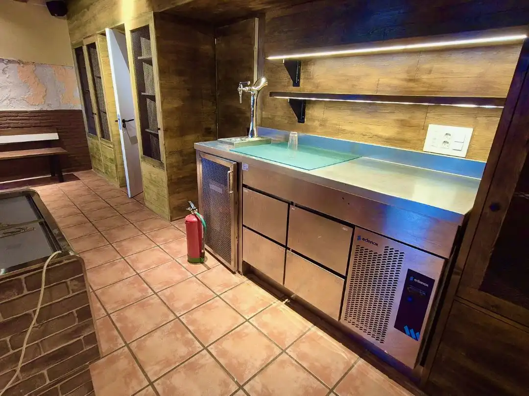 Cocina de Local de alquiler en Boadilla del Monte con Aire acondicionado, Calefacción y Terraza
