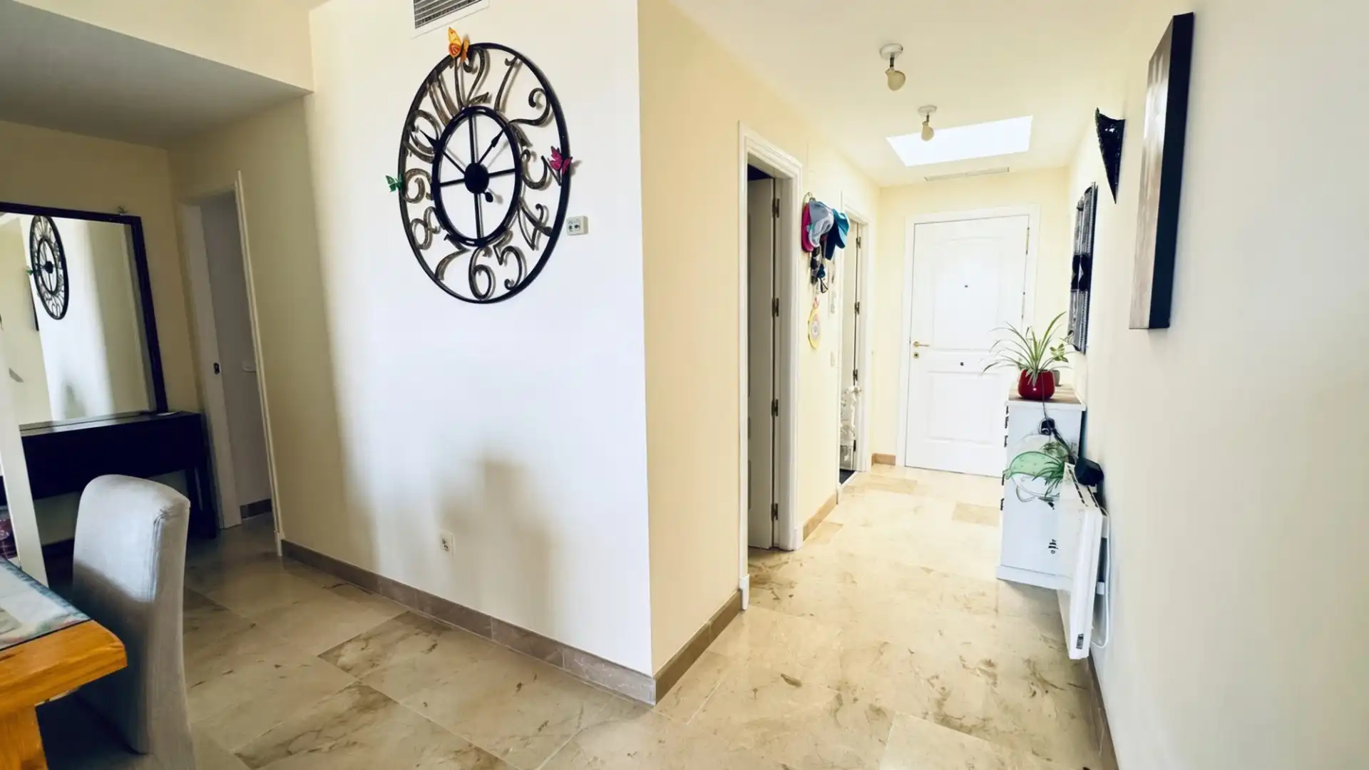 Attic for sale in Manilva  with Air Conditioner, Terrace and Storage room