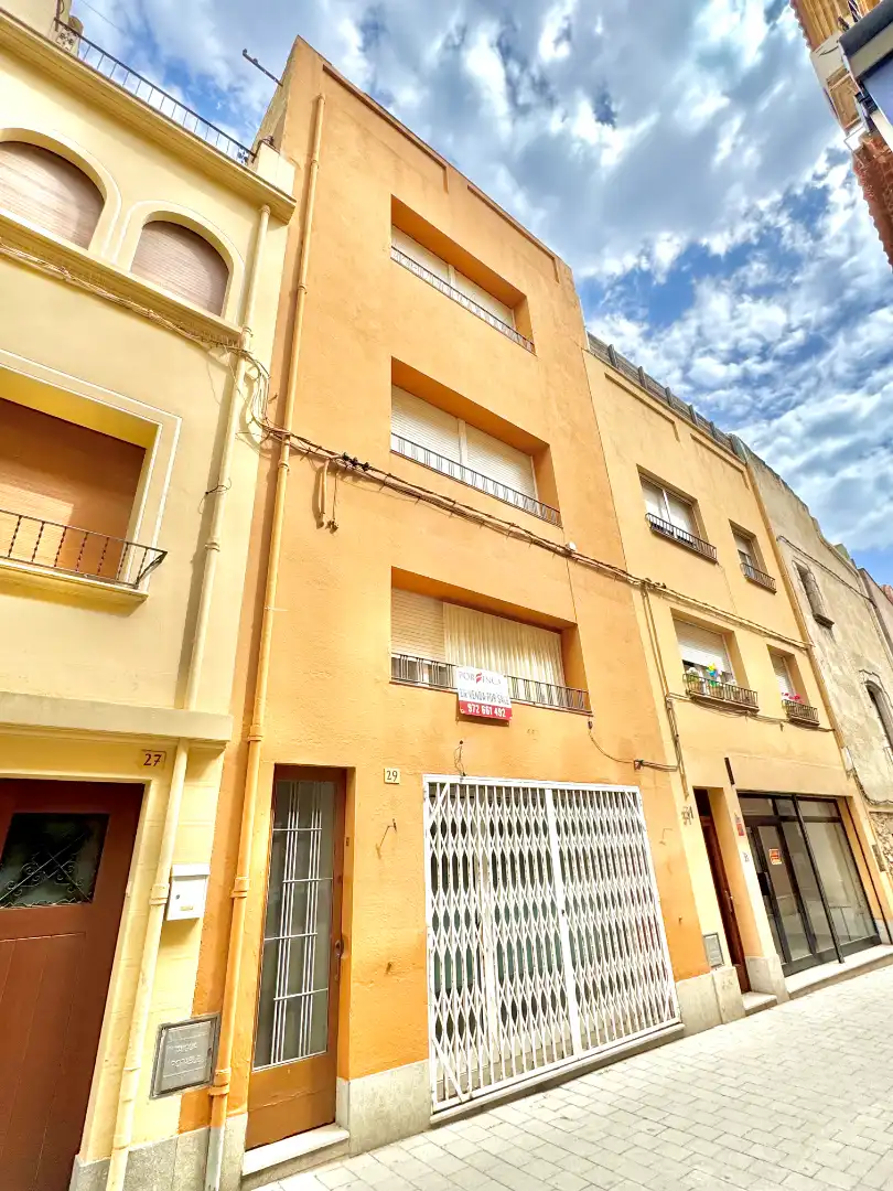 Außenansicht von Gebäude zum Verkauf in Palamós