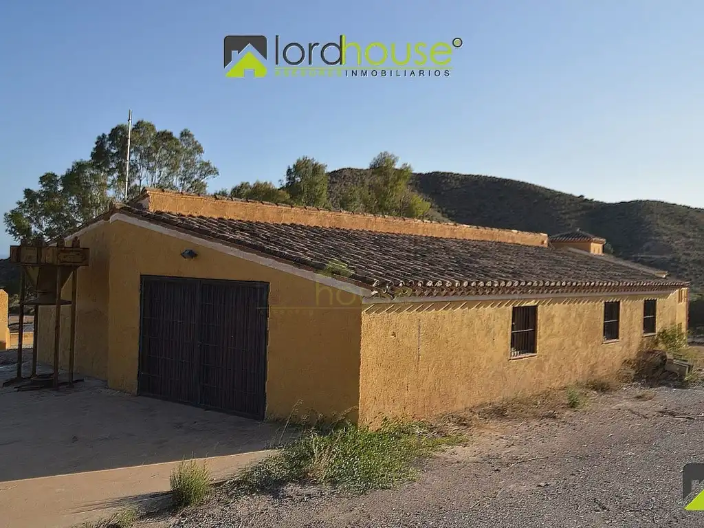 Vista exterior de Casa o chalet en venta en Águilas