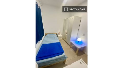 Foto 3 de Habitació a Can Vidalet, Esplugues de Llobregat