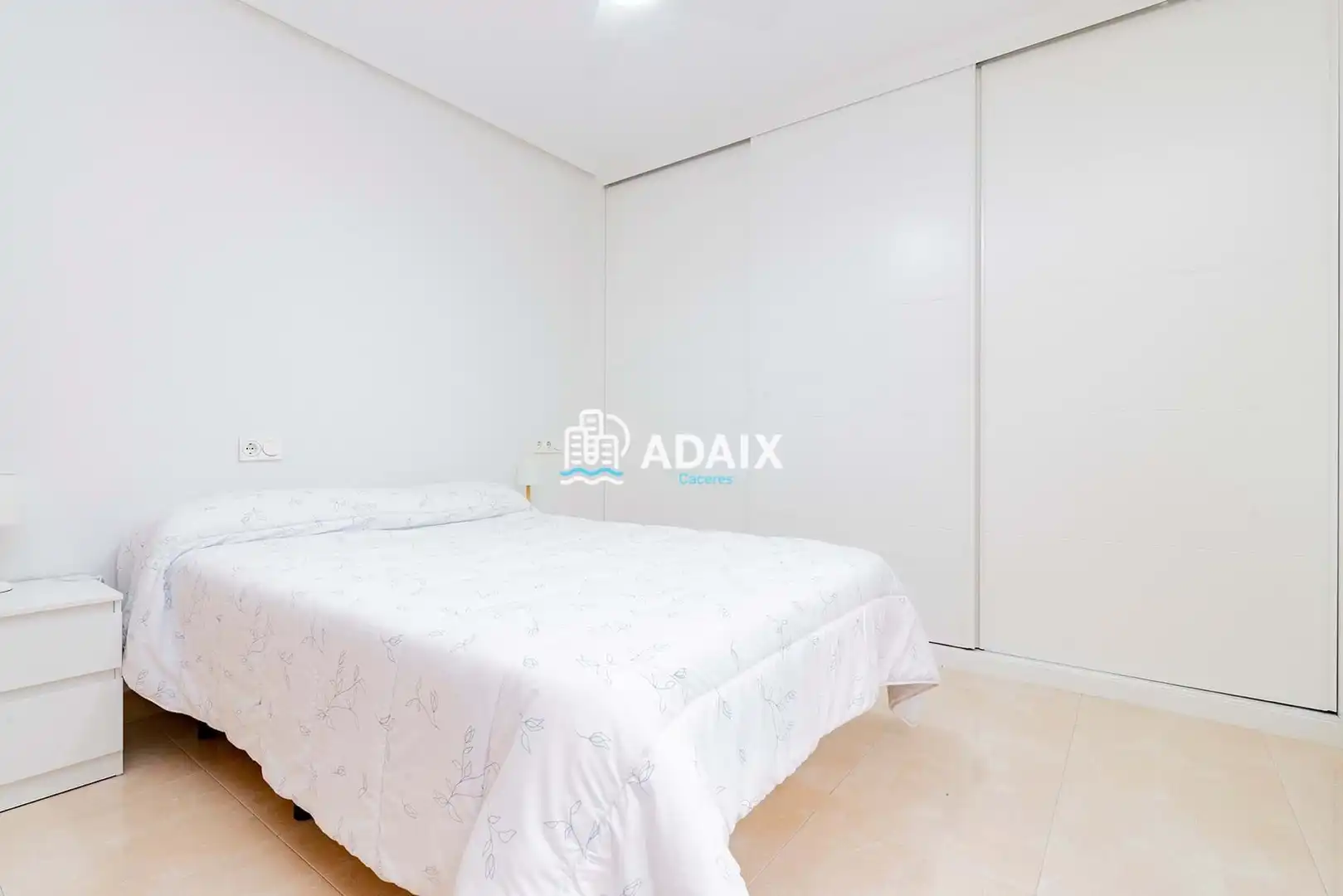 Bedroom of Flat for rent in Cáceres  with Air Conditioner, Heating and Storage room