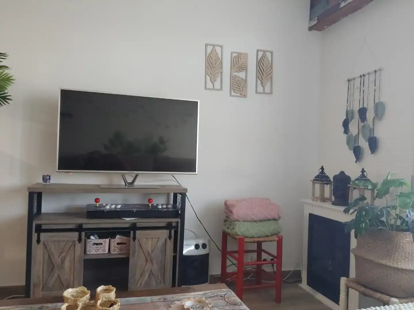 Sala d'estar de Pis en venda en Cerezo de Arriba amb Jardí privat