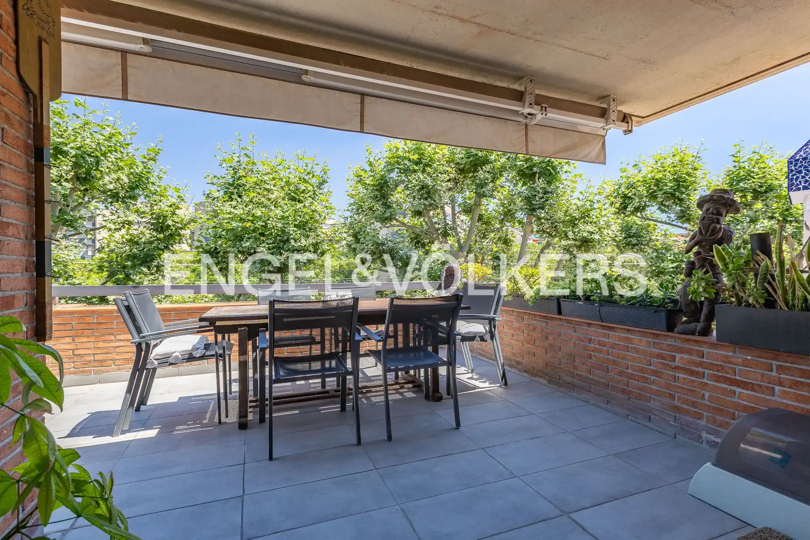 Terrassa de Àtic en venda en Sant Cugat del Vallès amb Calefacció, Jardí privat i Parquet