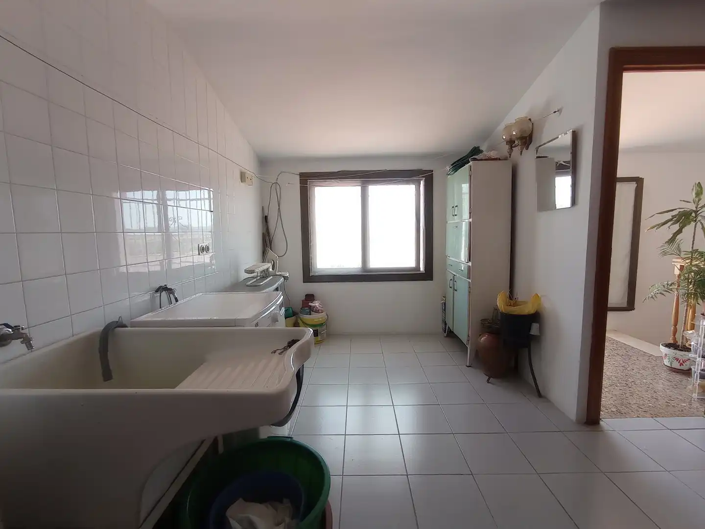Küche von Einfamilien-Reihenhaus zum Verkauf in Santa Perpètua de Mogoda mit Klimaanlage, Heizung und Terrasse