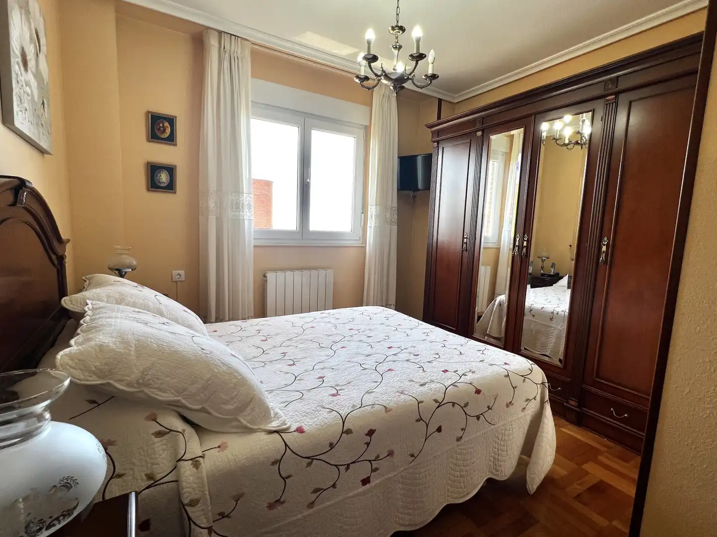 Bedroom of Flat for sale in Santander  with Heating, Parquet flooring and Storage room