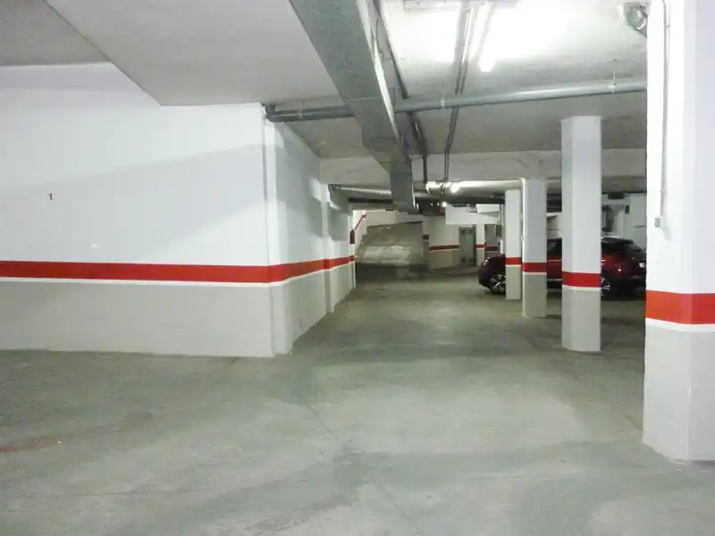 Parking de Garaje de alquiler en Elda