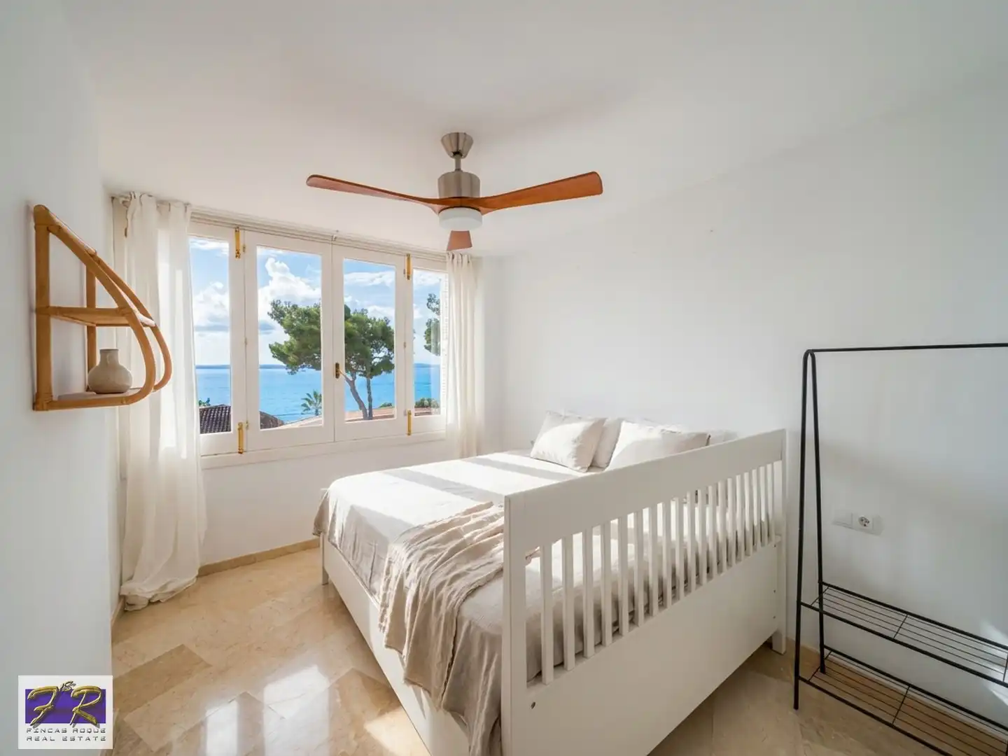 Schlafzimmer von Dachboden zum Verkauf in Alcúdia mit Klimaanlage, Heizung und Terrasse