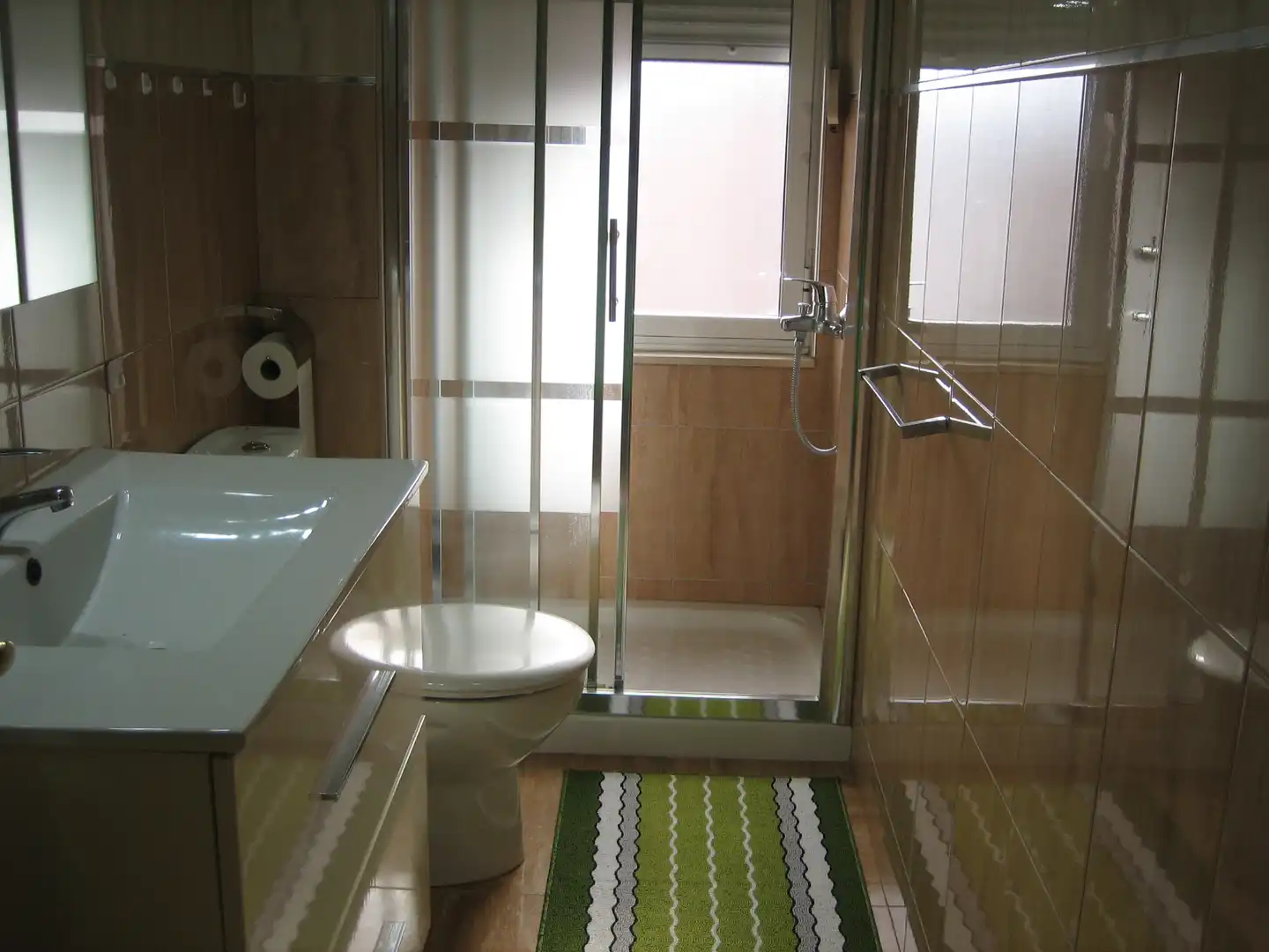 Baño de Piso en venta en Avilés con Amueblado