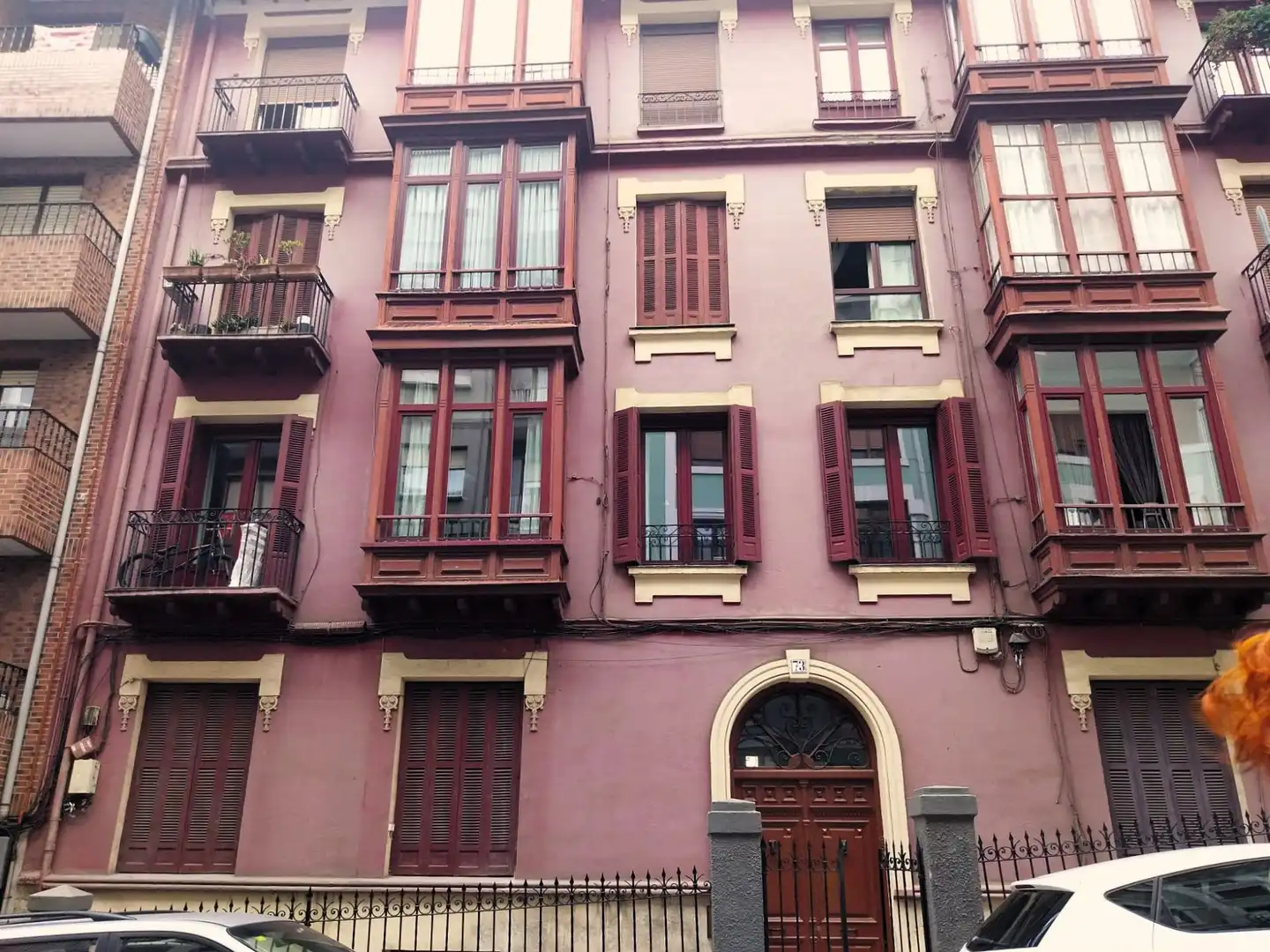 Vista exterior de Local en venta en Bilbao 