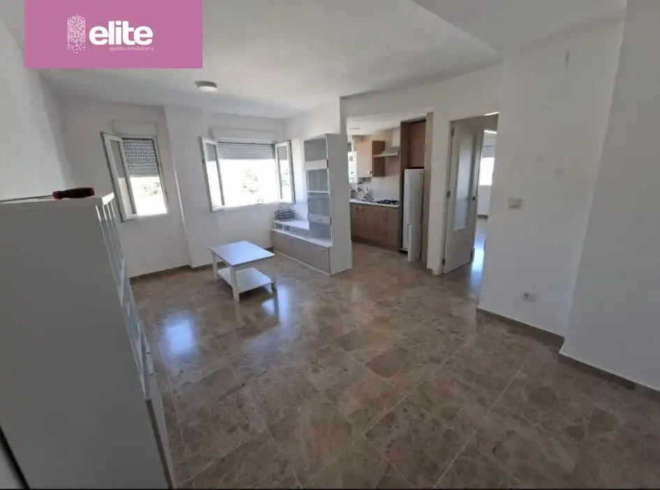 Vista exterior de Piso en venta en Jerez de la Frontera con Aire acondicionado, Terraza y Trastero