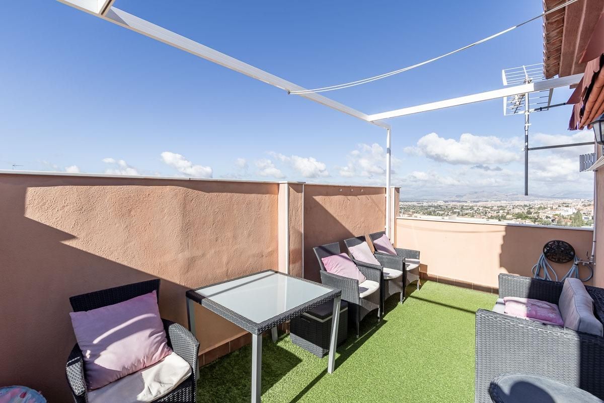 Terrassa de Casa o xalet en venda en Monachil amb Aire condicionat i Terrassa