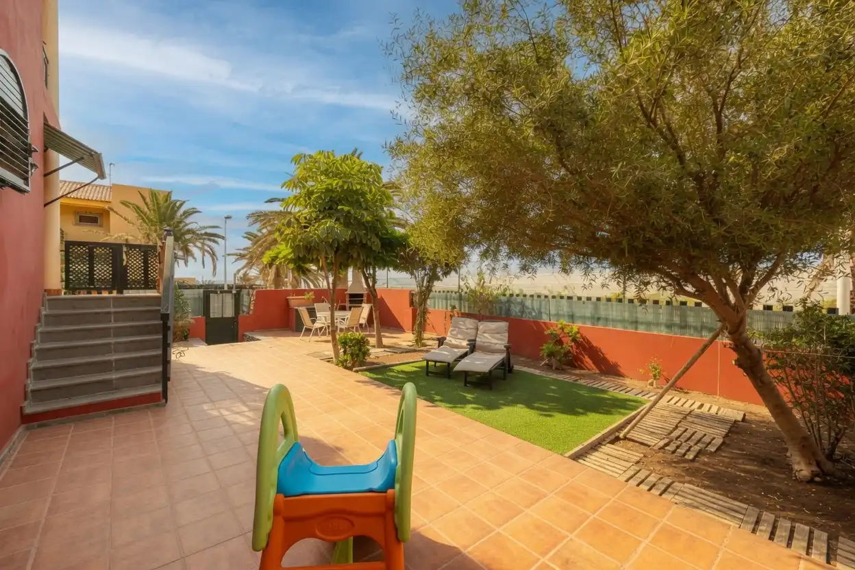 Terraza de Dúplex en venta en Telde con Jardín privado, Terraza y Trastero