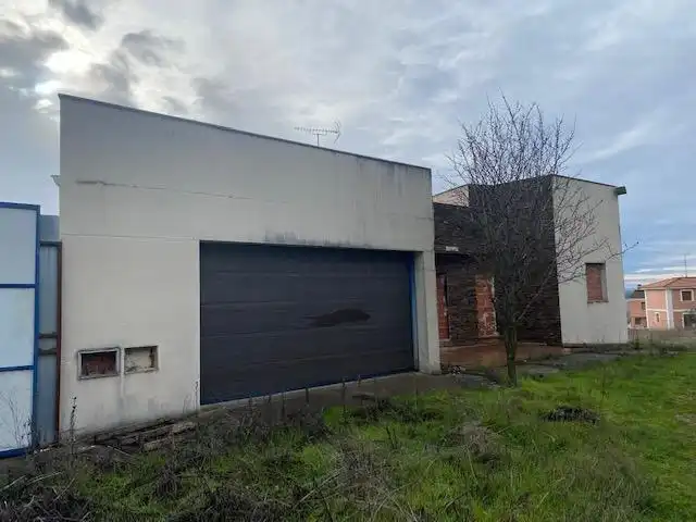 Vista exterior de Casa o chalet en venta en Íscar