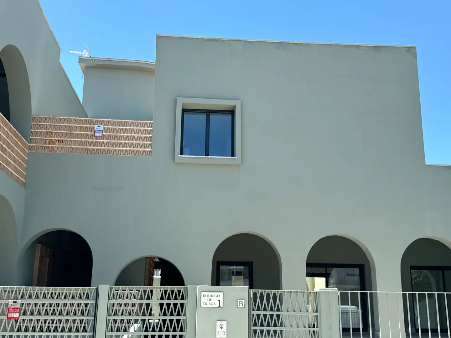Ground floor for sale in Calle Rodrigo de Triana, 1, Centro - Calzada - Cabo Noval