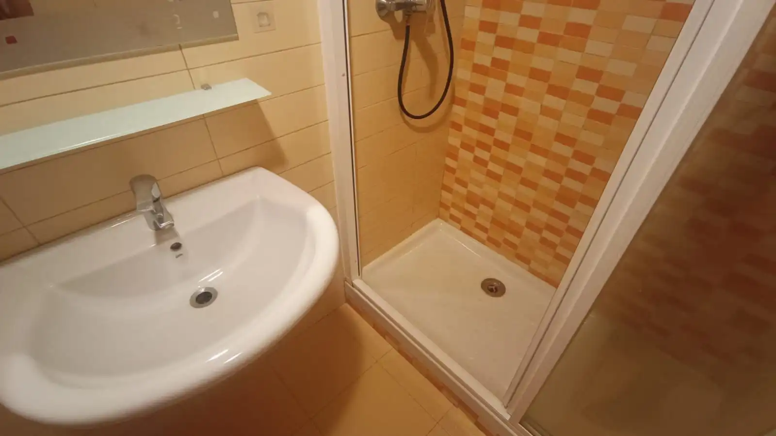 Bany de Pis en venda en Carabanchel