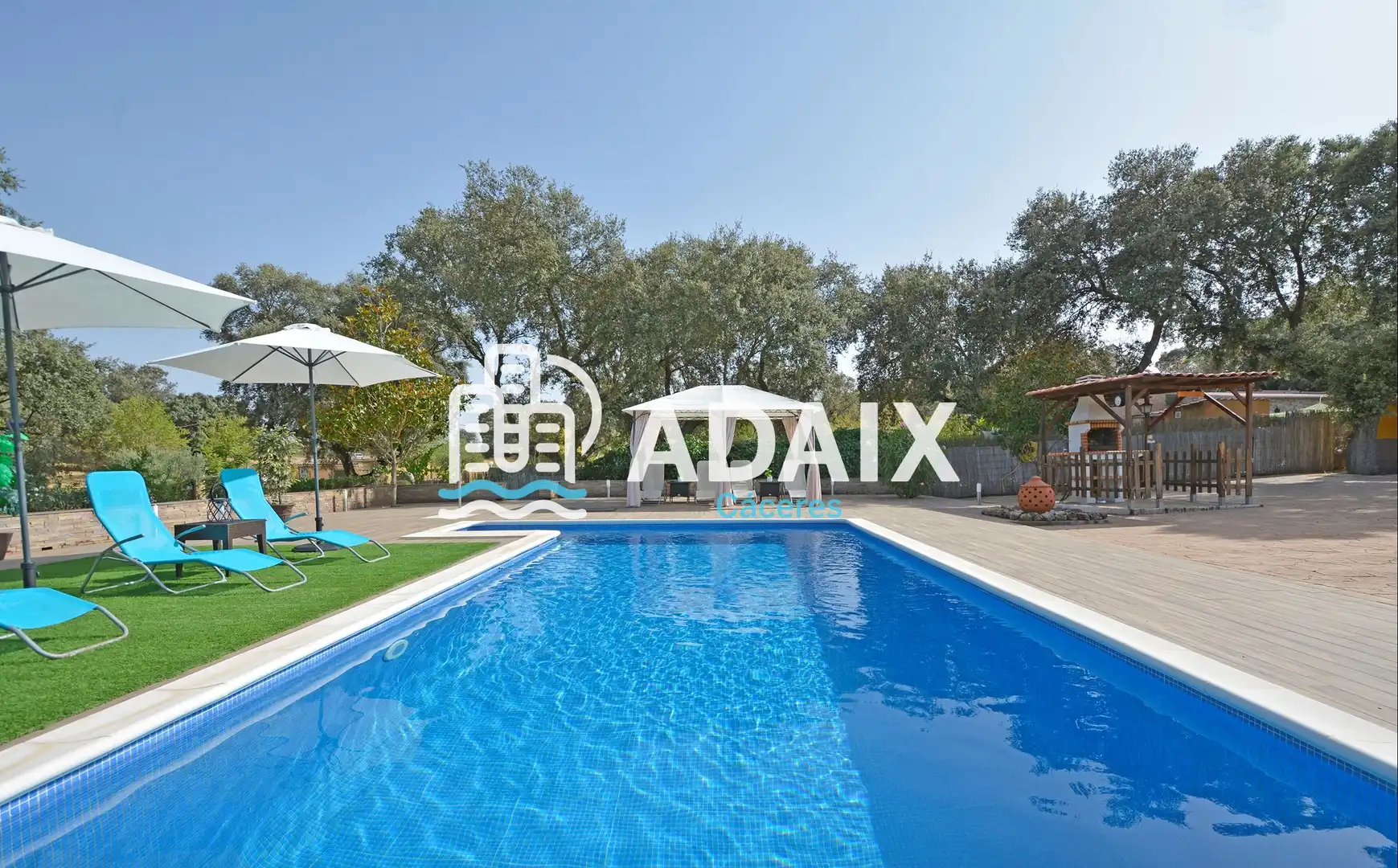 Piscina de Casa o chalet en venta en Torreorgaz con Aire acondicionado, Calefacción y Trastero
