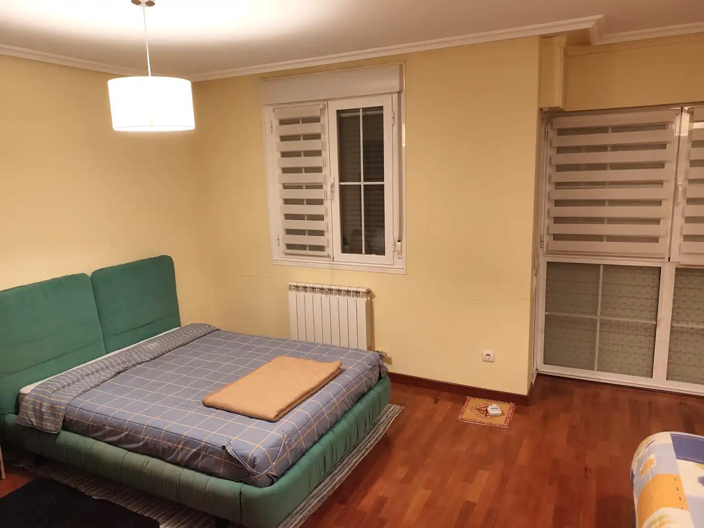 Habitación de Casa adosada en venta en Zarratón con Calefacción, Terraza y Amueblado