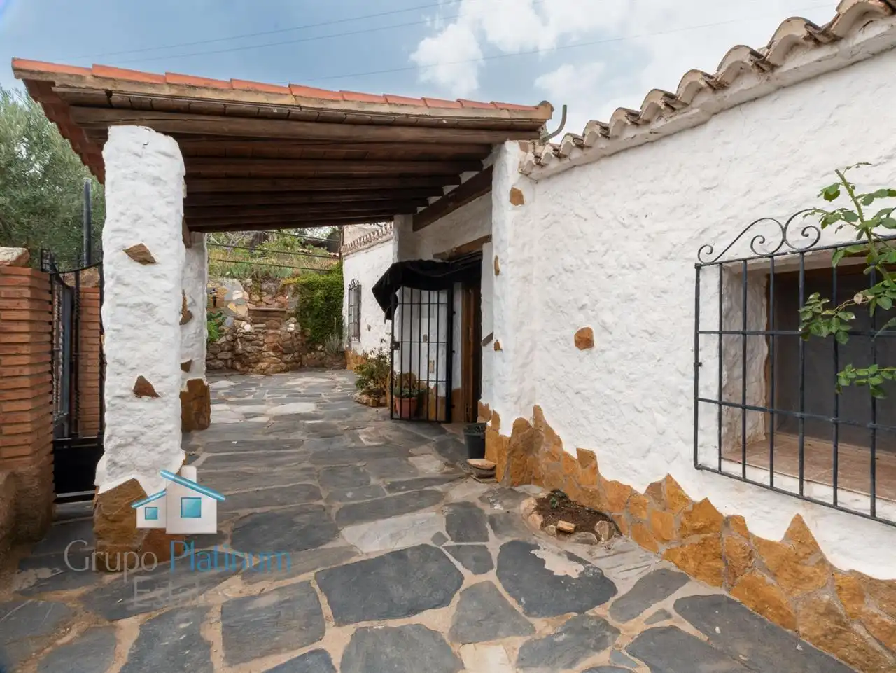 Vista exterior de Casa o chalet en venta en Huéneja con Jardín privado, Trastero y Piscina