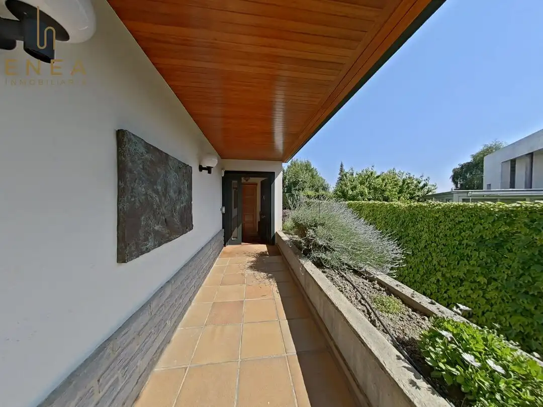 Casa o chalet en venta en Vitoria - Gasteiz con Calefacción, Jardín privado y Trastero