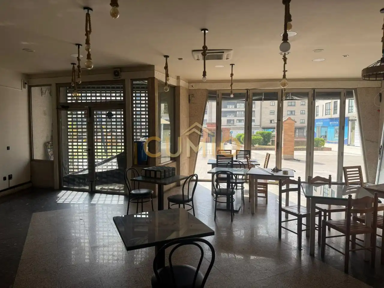 Commercial properties for sale in O Porriño    with Furnished