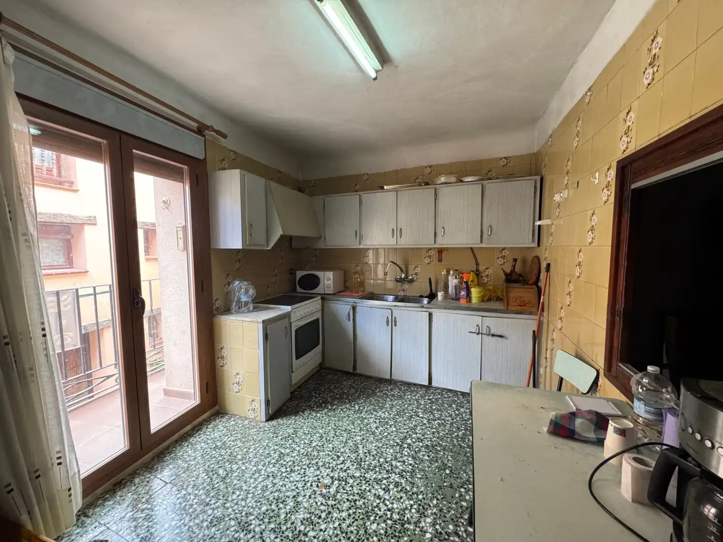 Cocina de Casa adosada en venta en Ráfales con Amueblado, Horno y Microondas