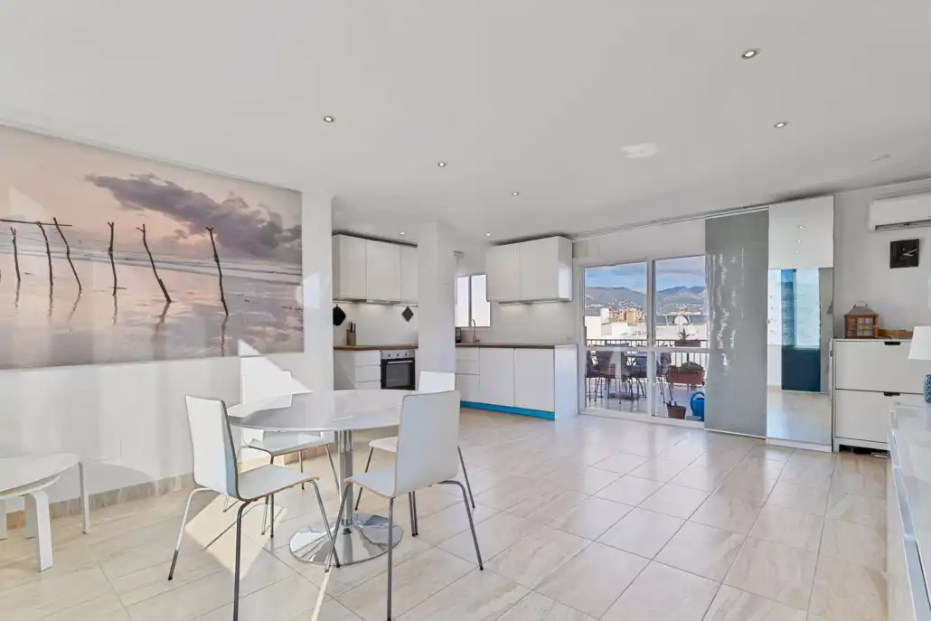 Kitchen of Attic for sale in Fuengirola  with Air Conditioner, Terrace and Storage room