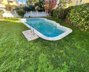 Piscina de Casa adosada en venda en Castell-Platja d'Aro amb Aire condicionat, Calefacció i Jardí privat