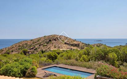 Jardí de Casa o xalet en venda en Cadaqués amb Aire condicionat, Terrassa i Piscina