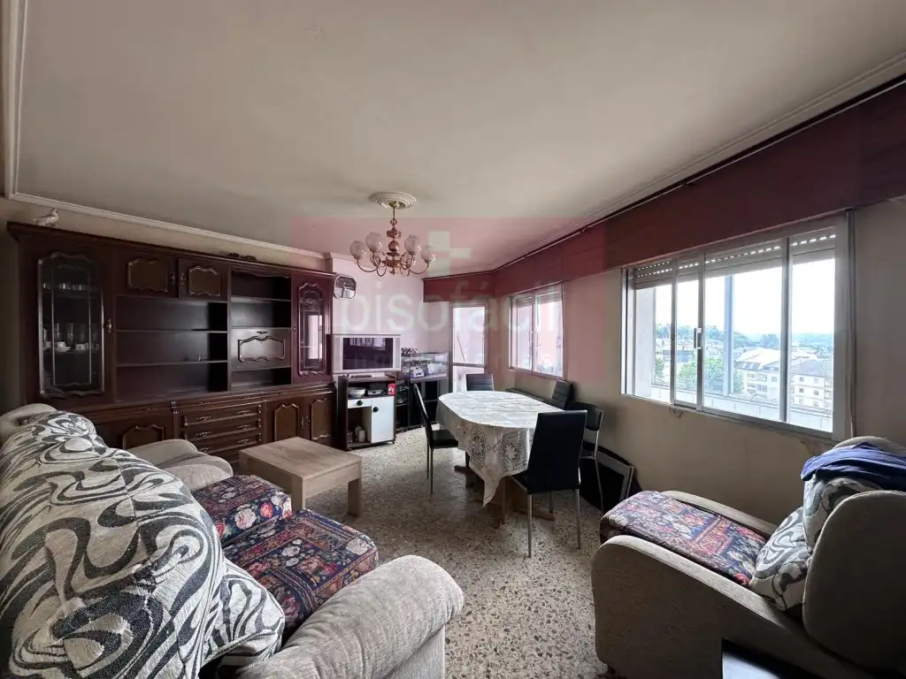 Wohnzimmer von Wohnung zum Verkauf in Lugo
